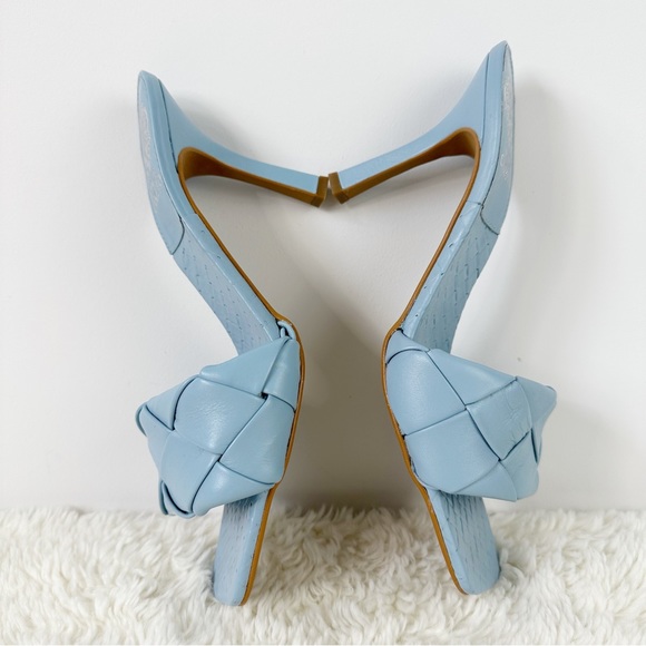 Vince Camuto Blue Leather Woven Strap‎ Dress Mule Heeled Sandals - Picture 5 of 8